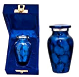 Bella piccola urna per ceneri umane, bella e tranquilla in ottone blu inciso a mano commemorativo (3 cu.in)